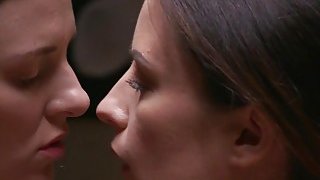 MDVHJ-087 「あなたのためなのよ」そんな言い訳をしながら引きこもりで童貞な息子のデカチンを貪る義母 3